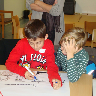 spielplatz_2 Montessori-Schulzentrum Leipzig - Neuigkeiten Grundschule 2013 - Spiel-kinder-platz-wunsch-umbau